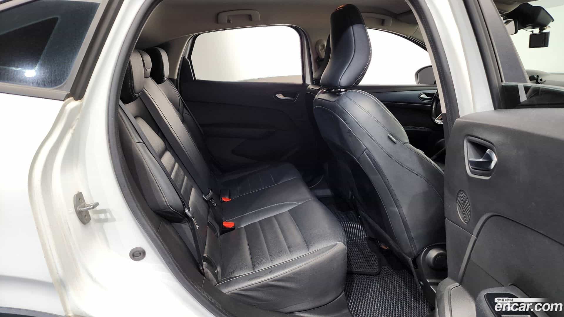 XM3 Renault Korea 2021.10-INNER-036