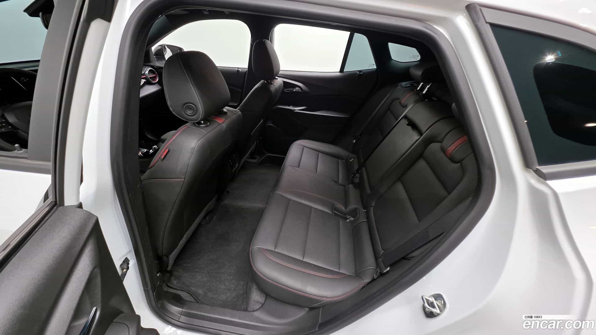 Trax Chevrolet 2023.7-OPTION-016