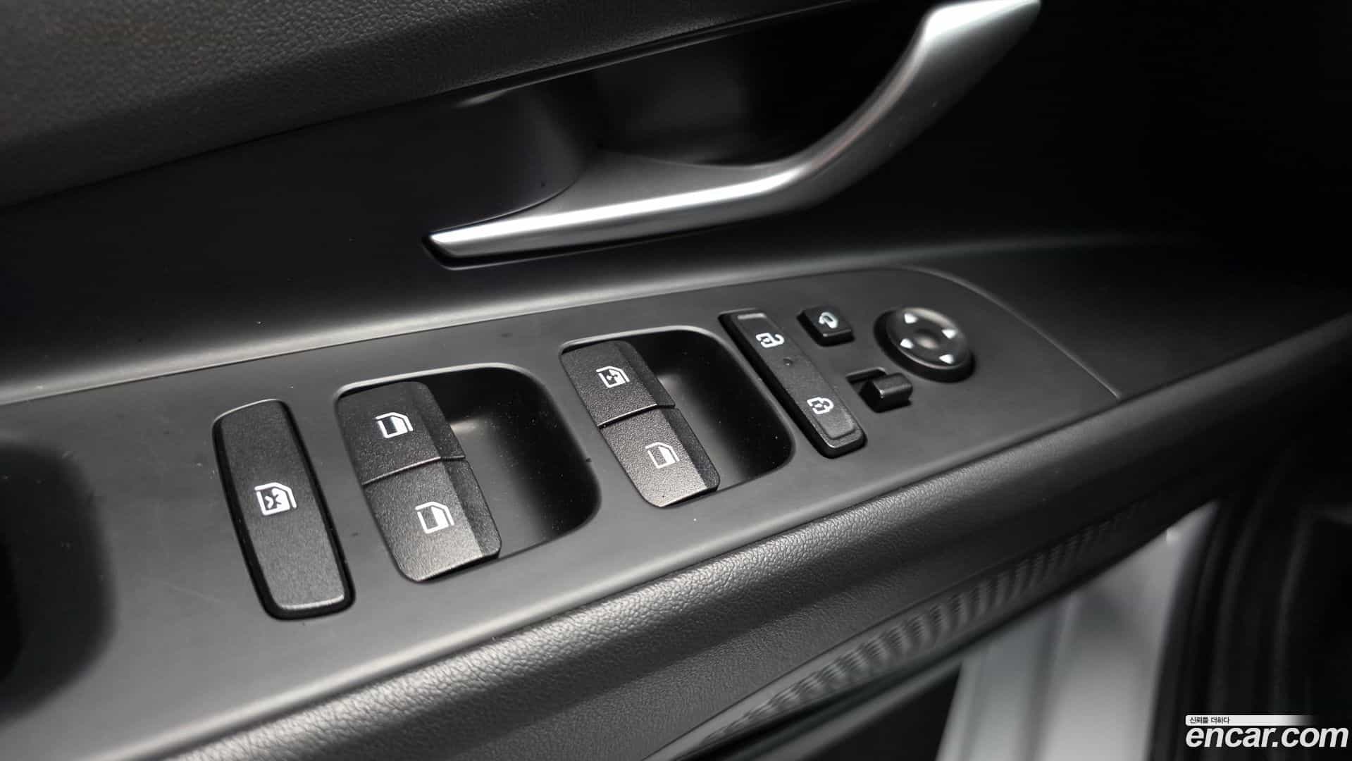 AVANTE Hyundai 2023.5-OPTION-044
