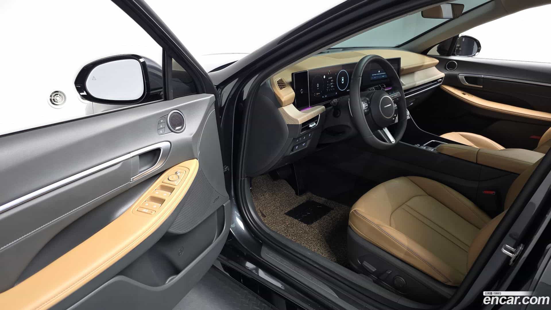 Sonata Hyundai 2023.10-INNER-010