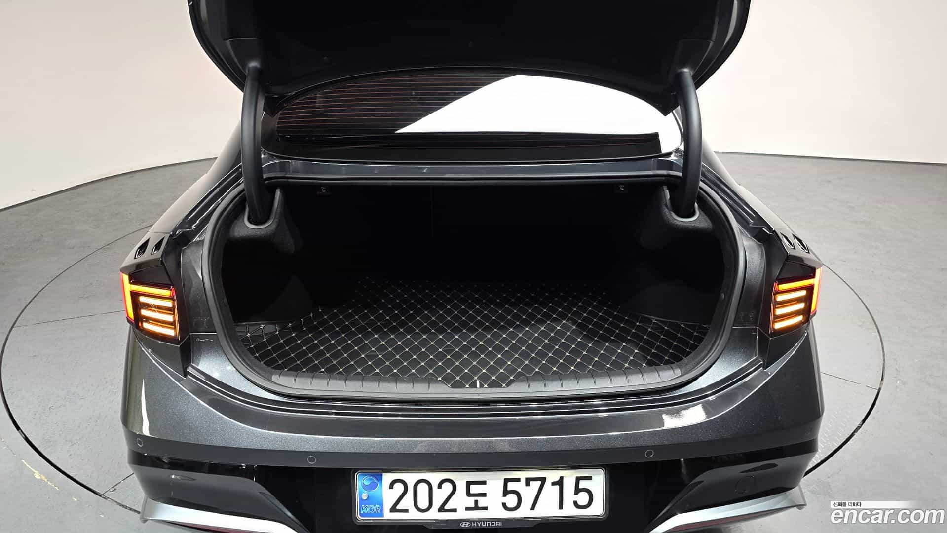 Sonata Hyundai 2023.10-OPTION-024