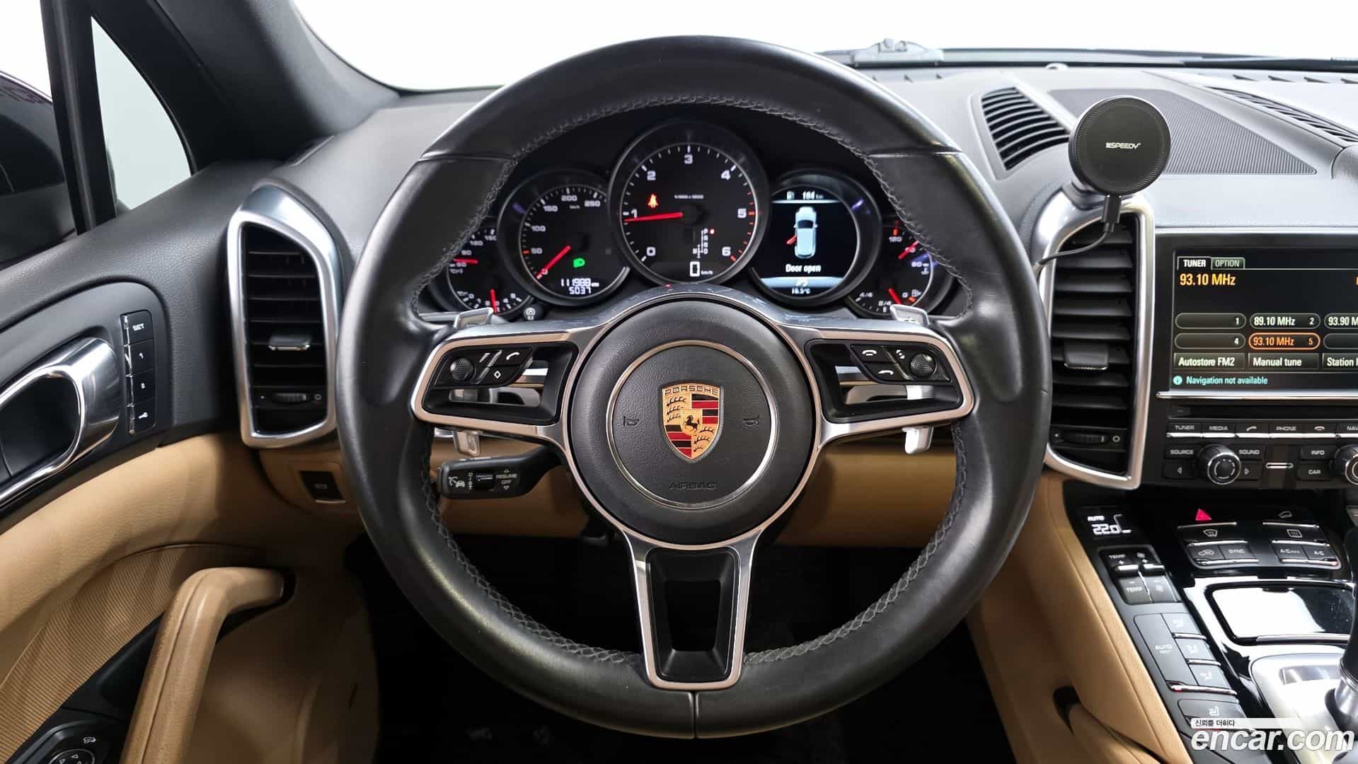 Cayenne Porsche 2016.10-OPTION-017
