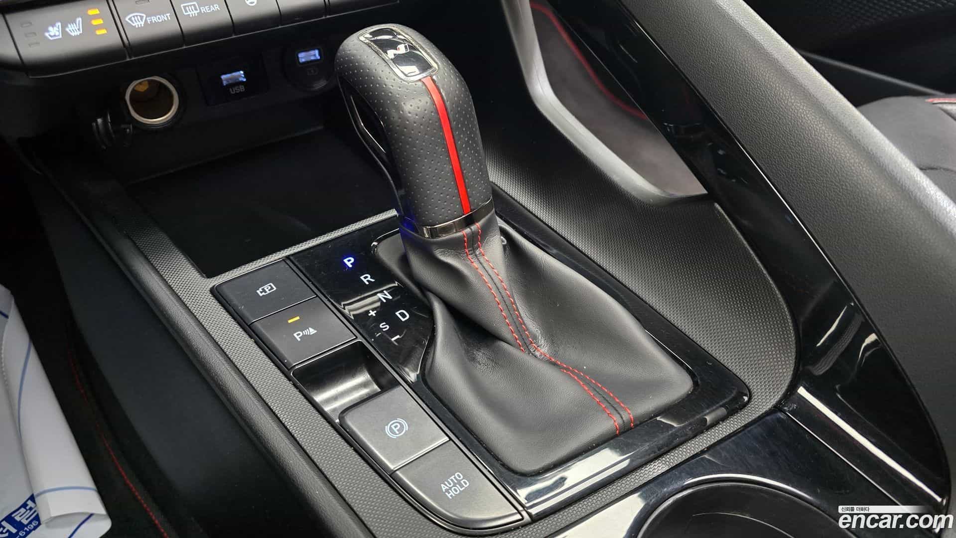 AVANTE Hyundai 2021.1-INNER-009