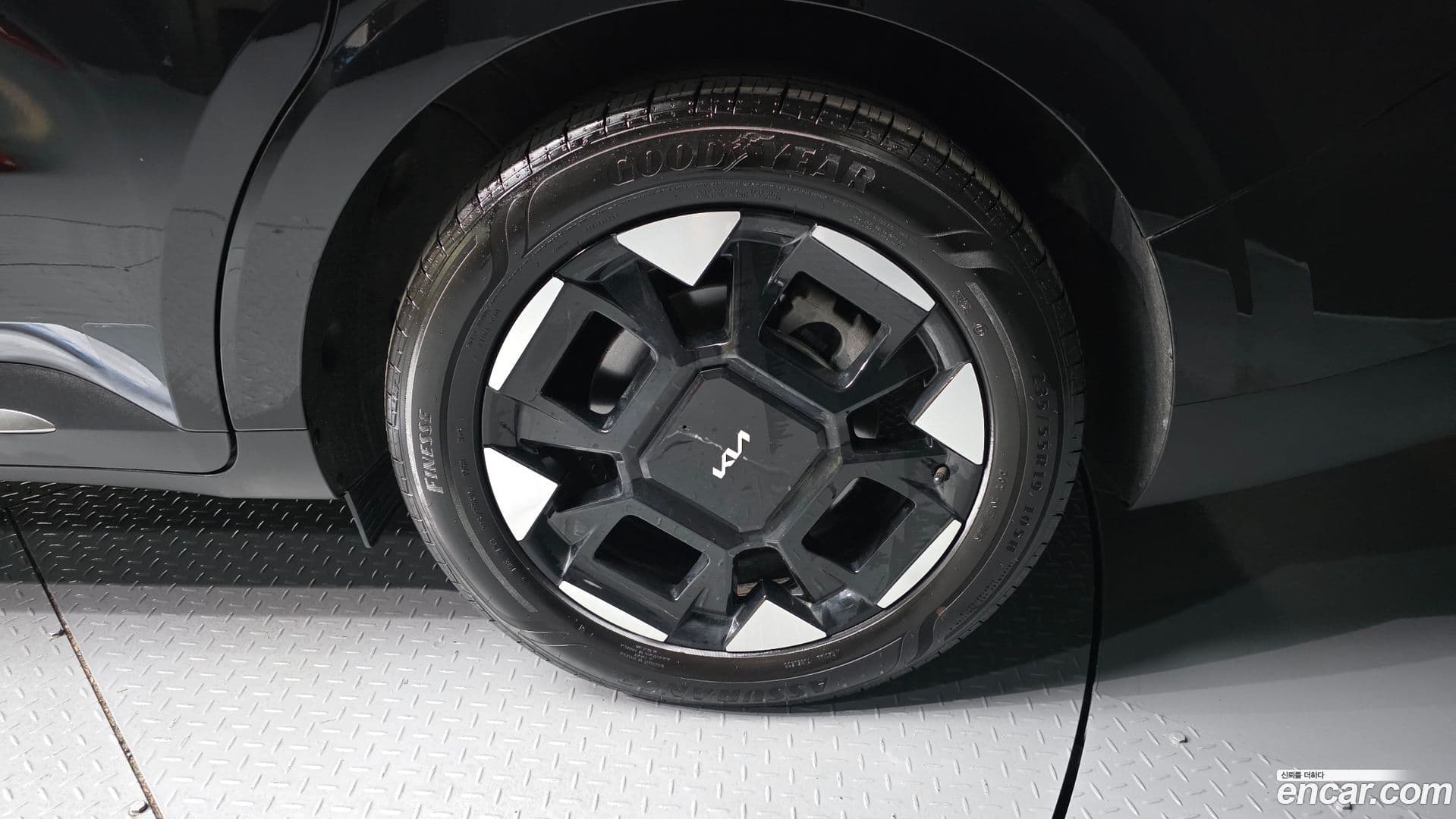 Main__Slider__Photo:Canival Kia 2024.9-20