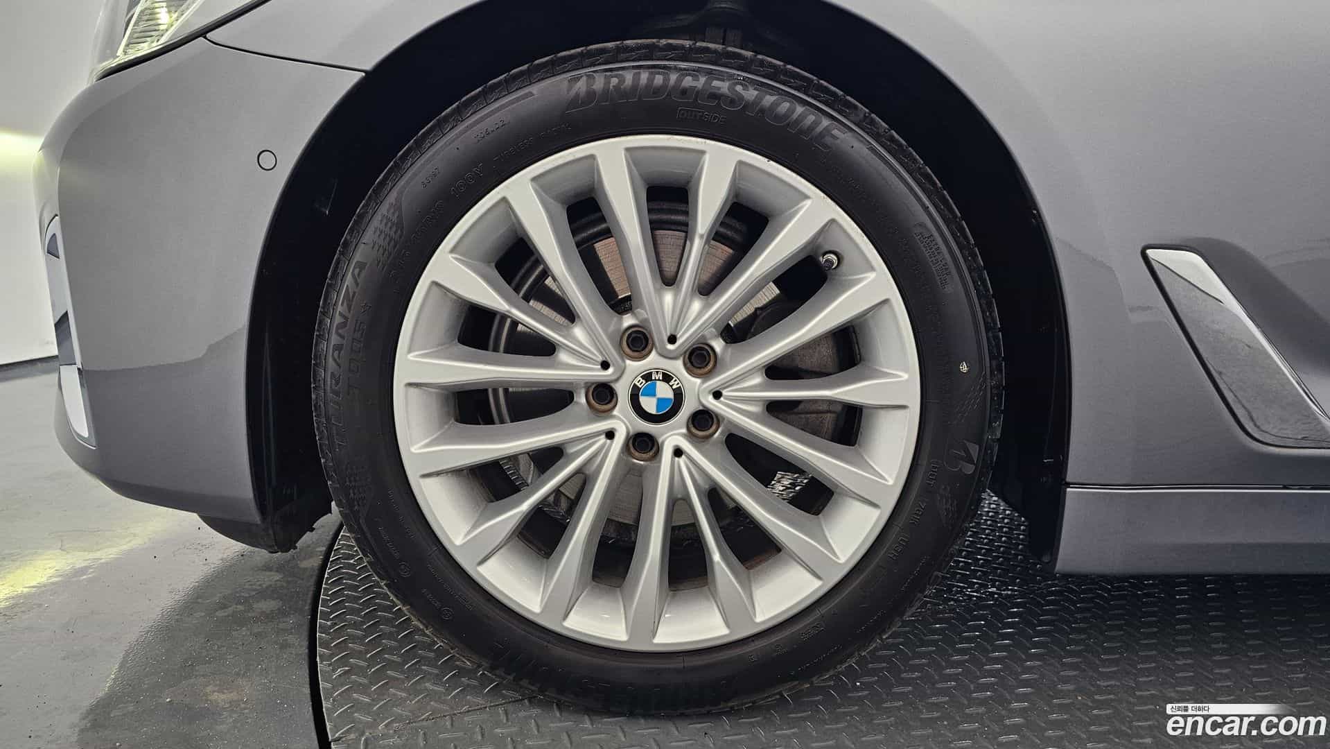 5-Series BMW 2022.11-OUTER-005