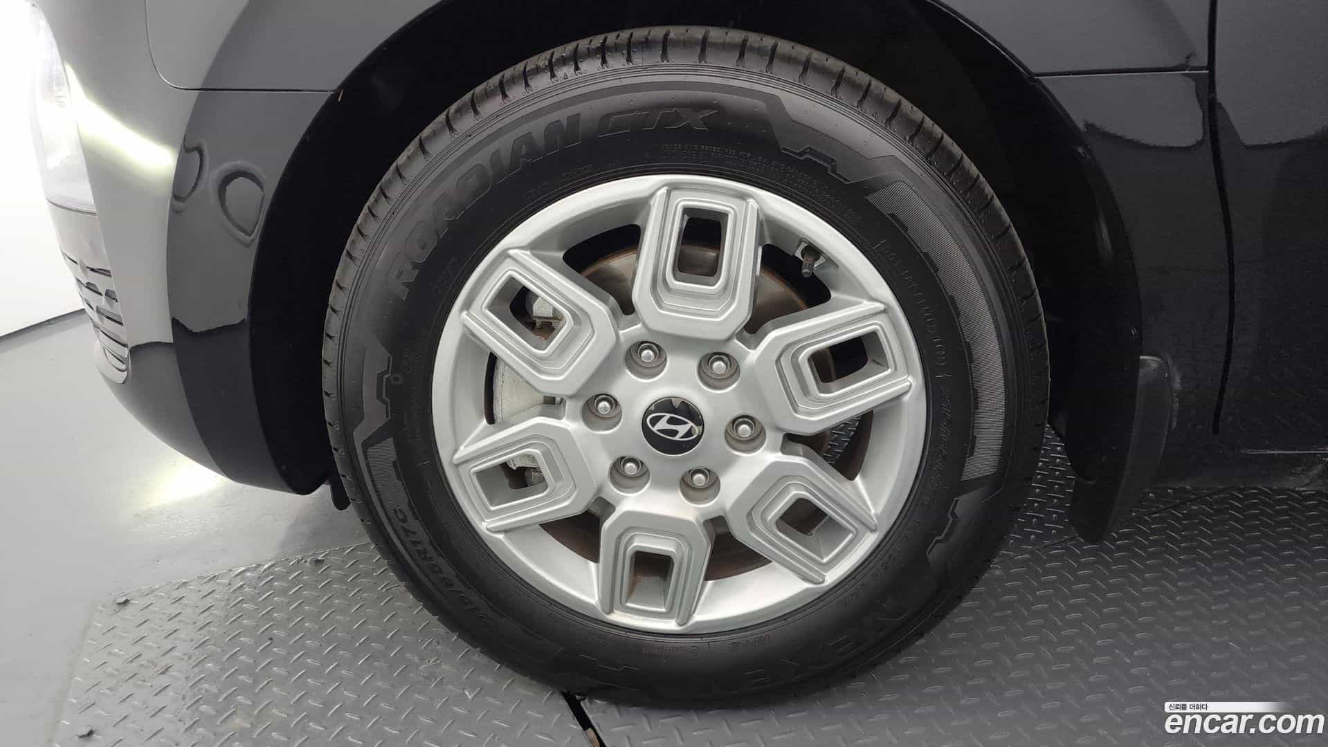 Staria Hyundai 2025.1-OUTER-005