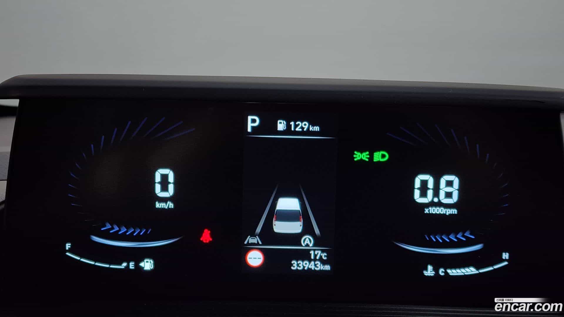 Staria Hyundai 2025.1-INNER-008