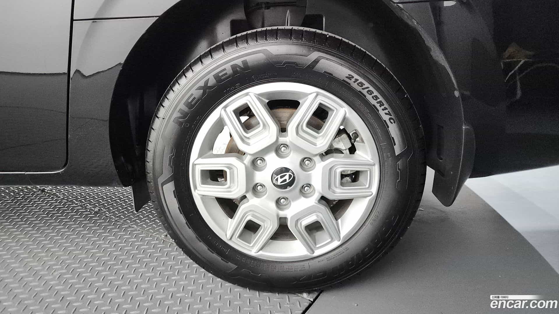 Staria Hyundai 2025.1-OUTER-031
