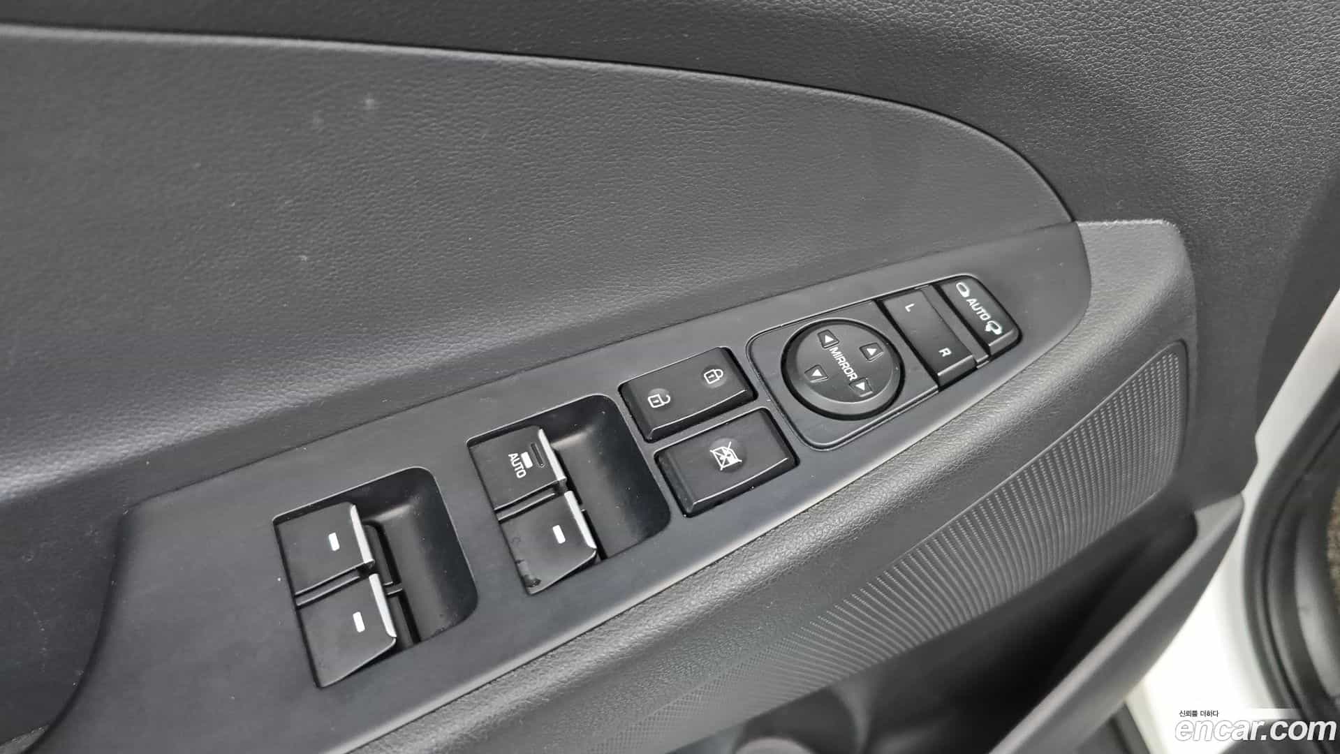 Tucson Hyundai 2019.0-OPTION-043