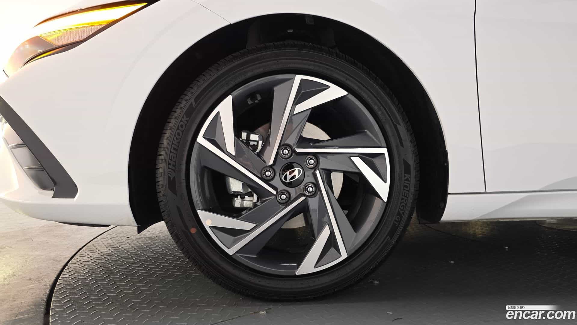 AVANTE Hyundai 2025.8-OUTER-005