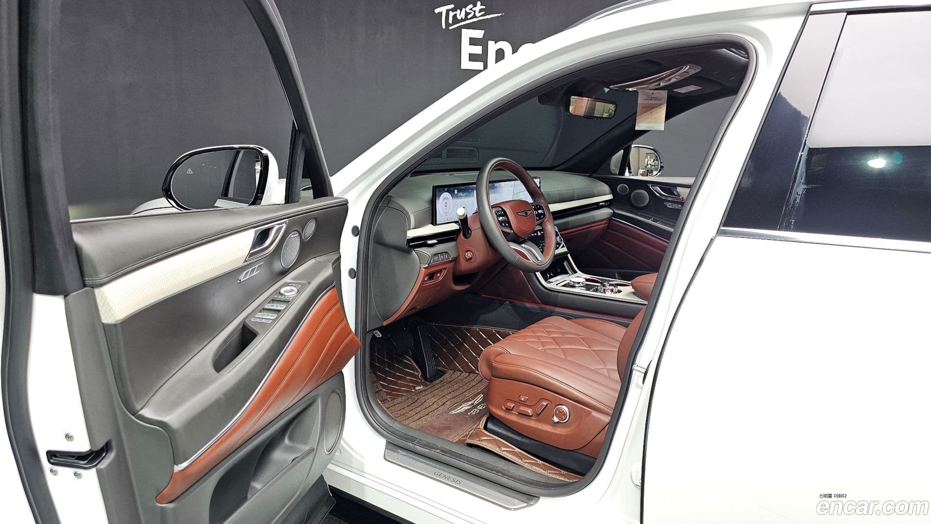 Main__Slider__Photo:GV80 Genesis 2024.2-9