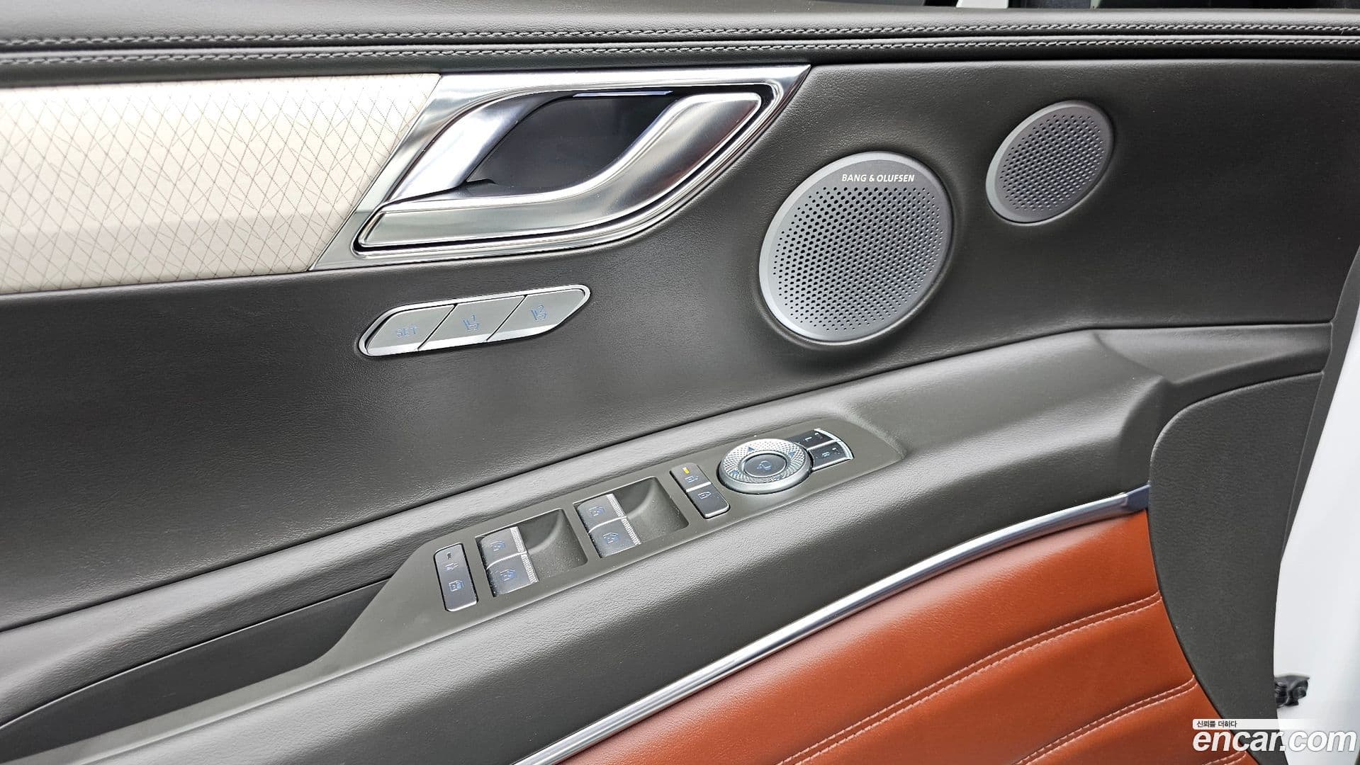 Main__Slider__Photo:GV80 Genesis 2024.2-16