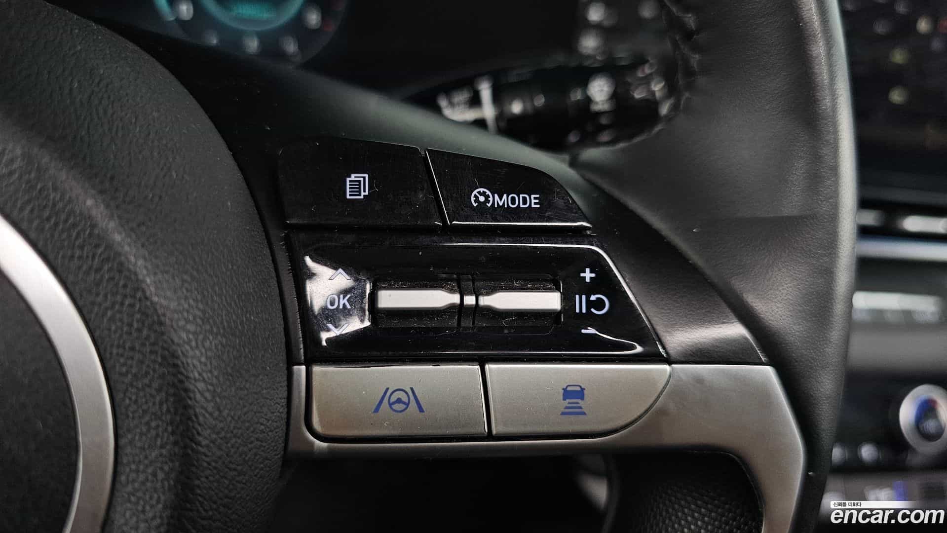 AVANTE Hyundai 2021.8-OPTION-021