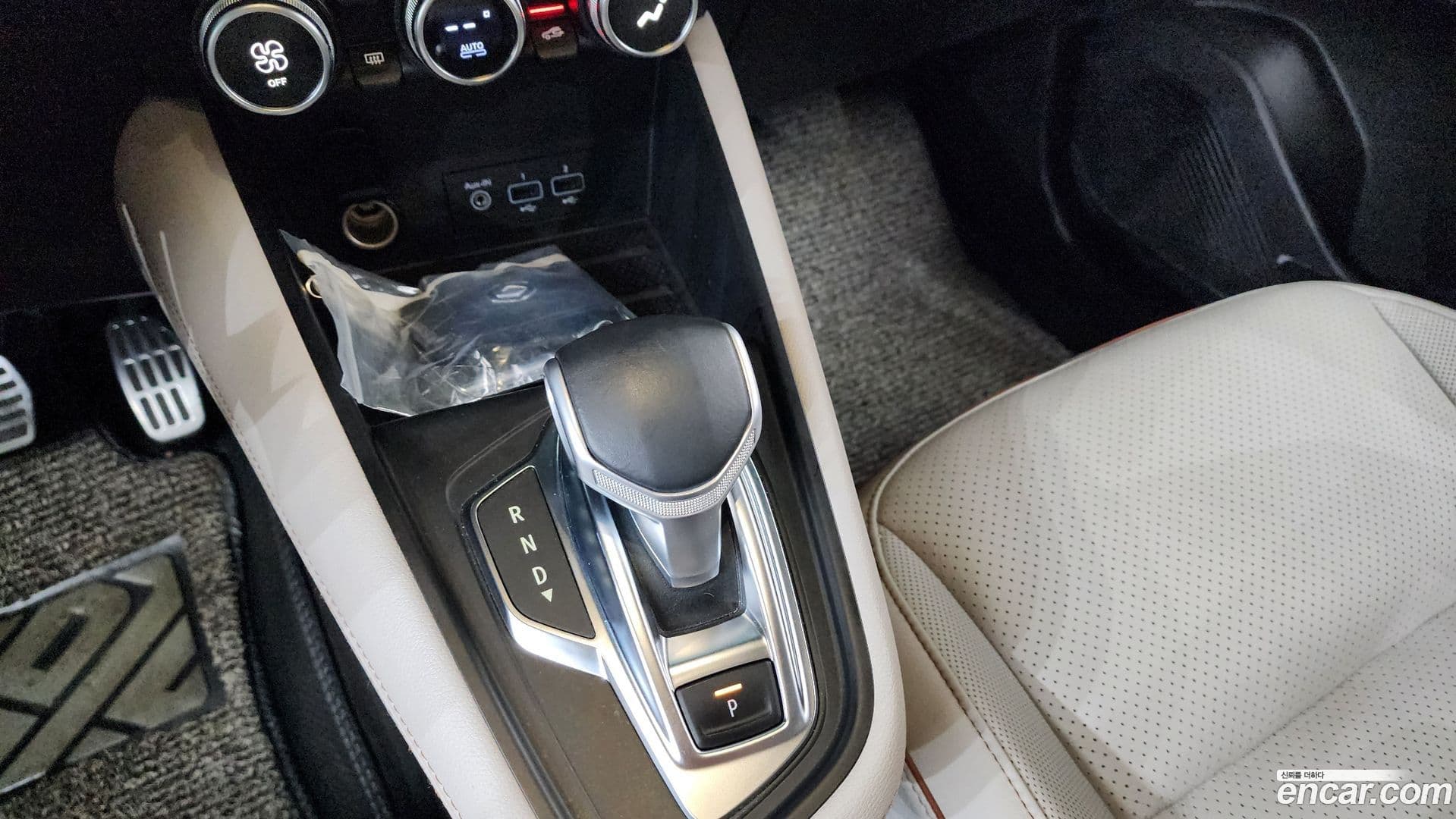 Main__Slider__Photo:Captur Renault Korea 2020.10-8