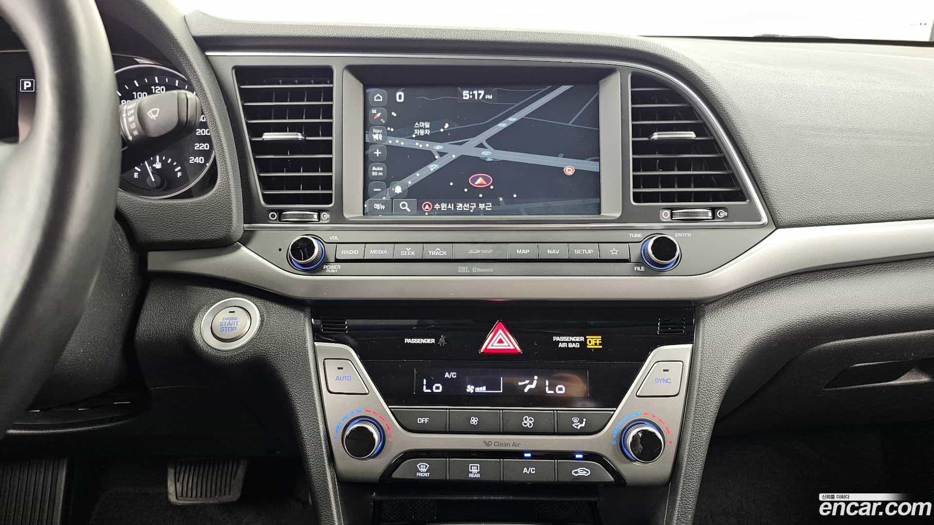 AVANTE Hyundai 2018.1-OPTION-020