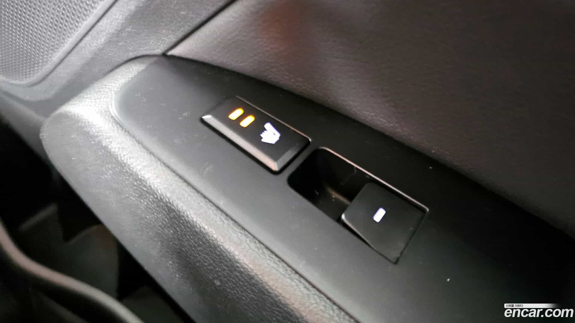 AVANTE Hyundai 2018.1-OPTION-023