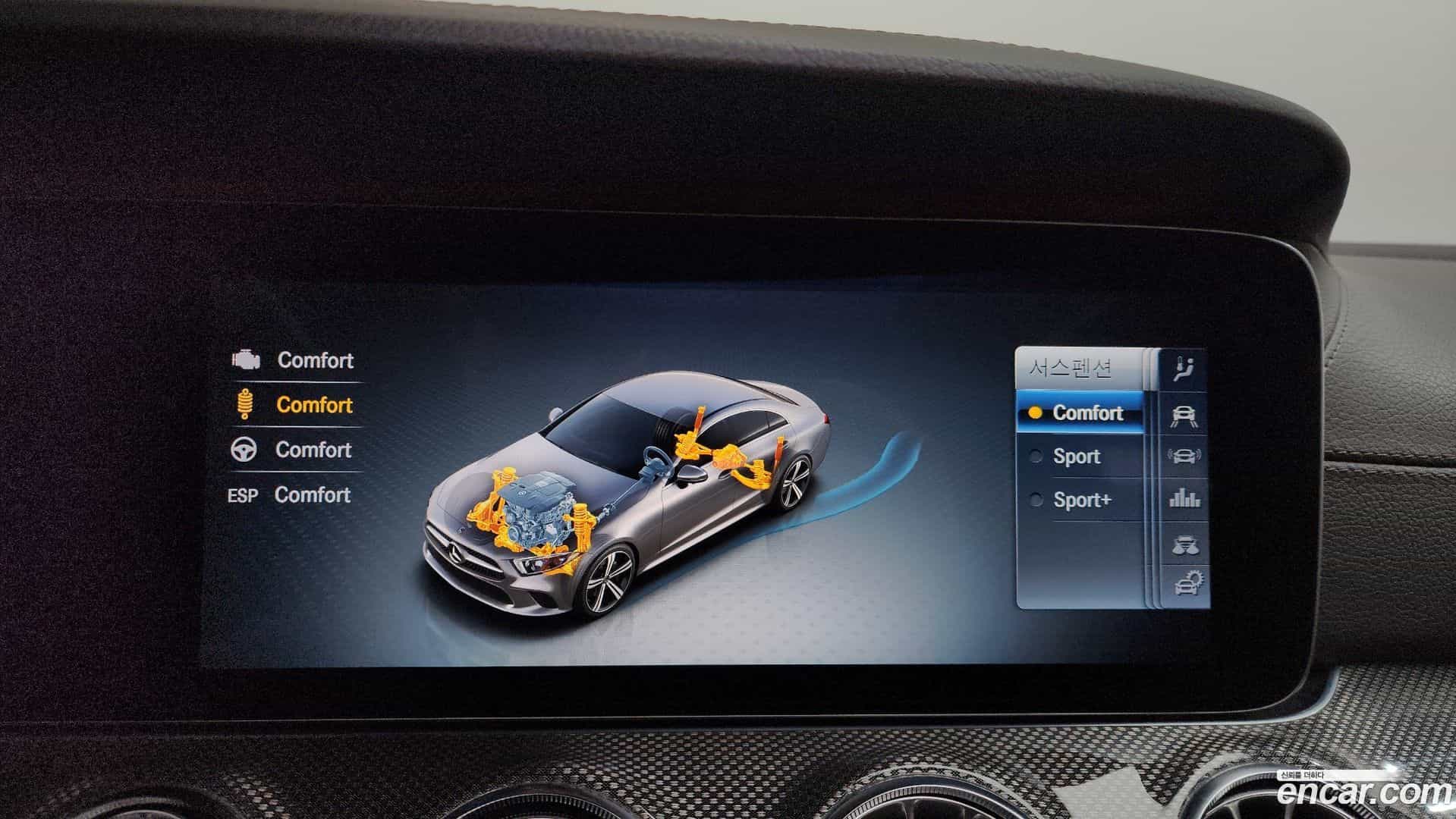 CLS-Class Mercedes-Benz 2018.11-OPTION-020