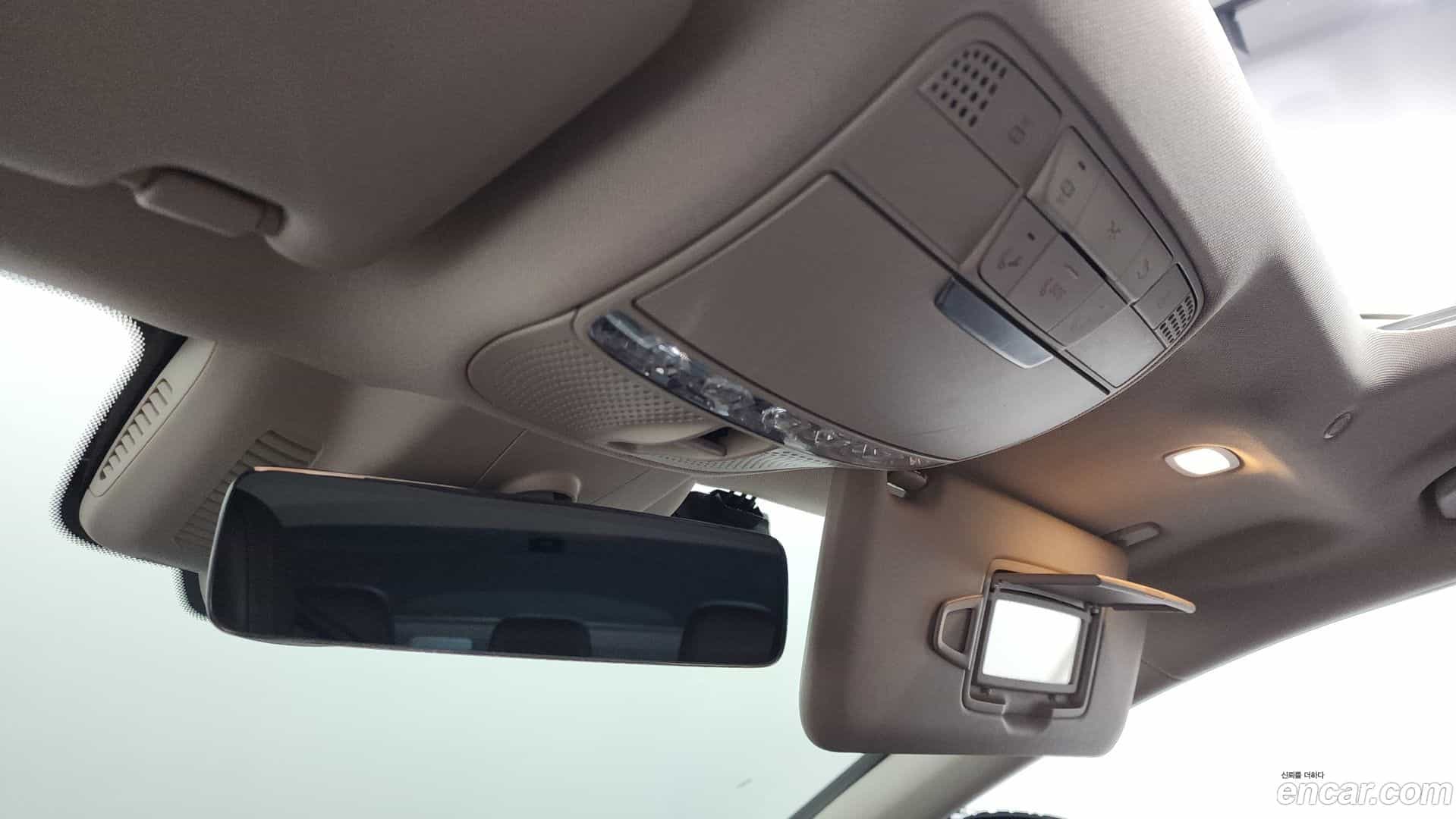 CLS-Class Mercedes-Benz 2018.11-OPTION-022