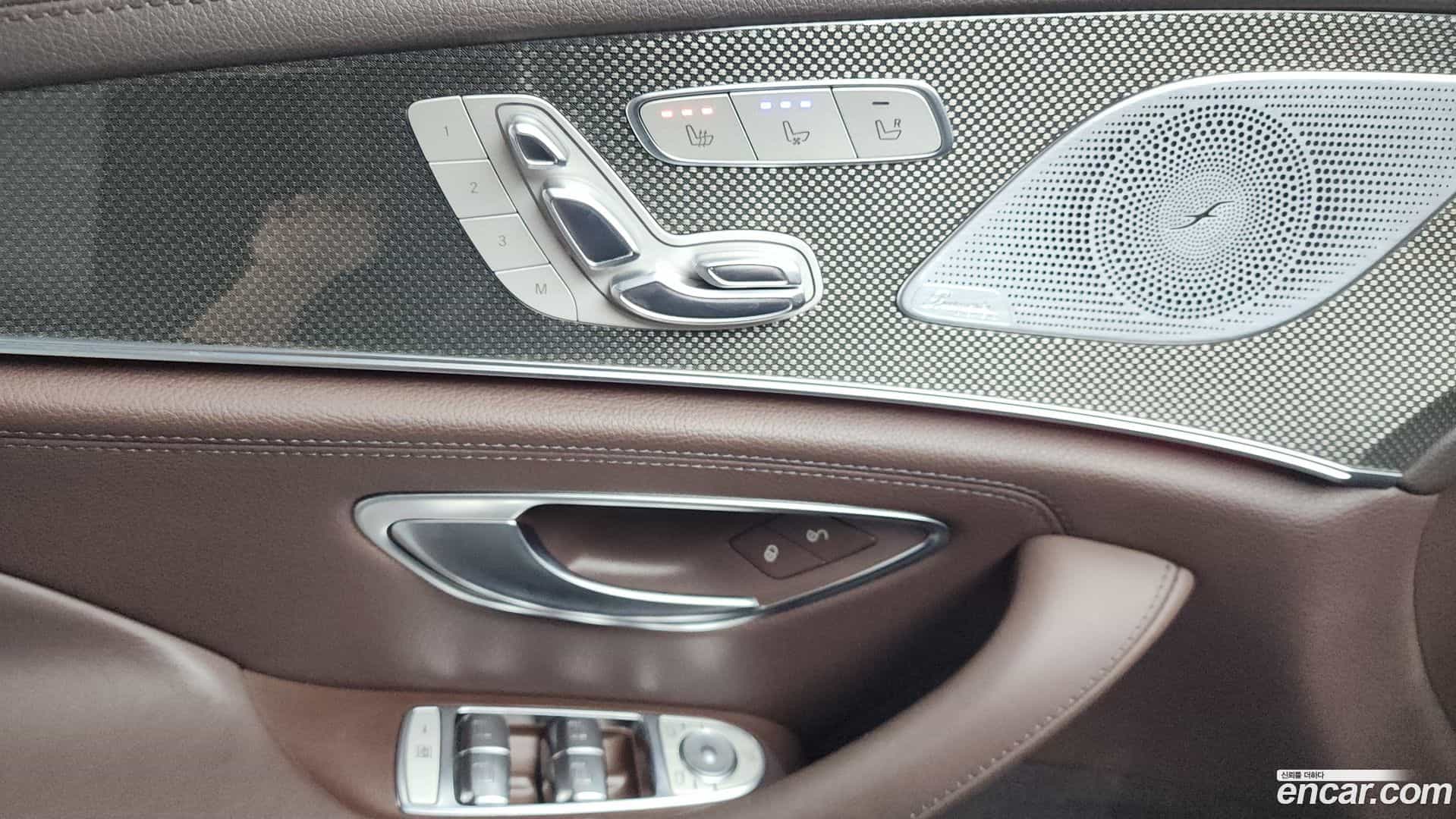 CLS-Class Mercedes-Benz 2018.11-OPTION-042