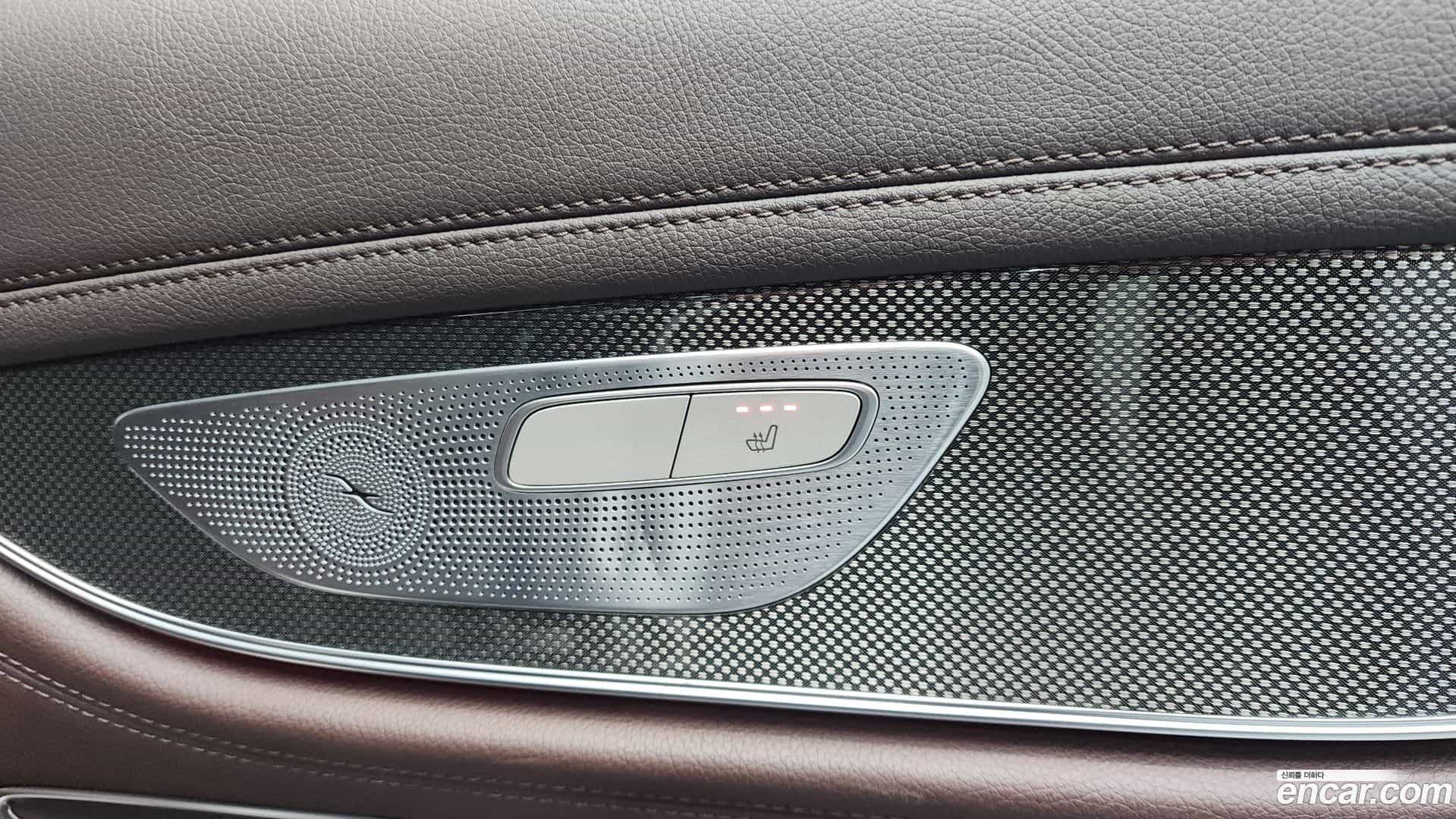 CLS-Class Mercedes-Benz 2018.11-OPTION-043