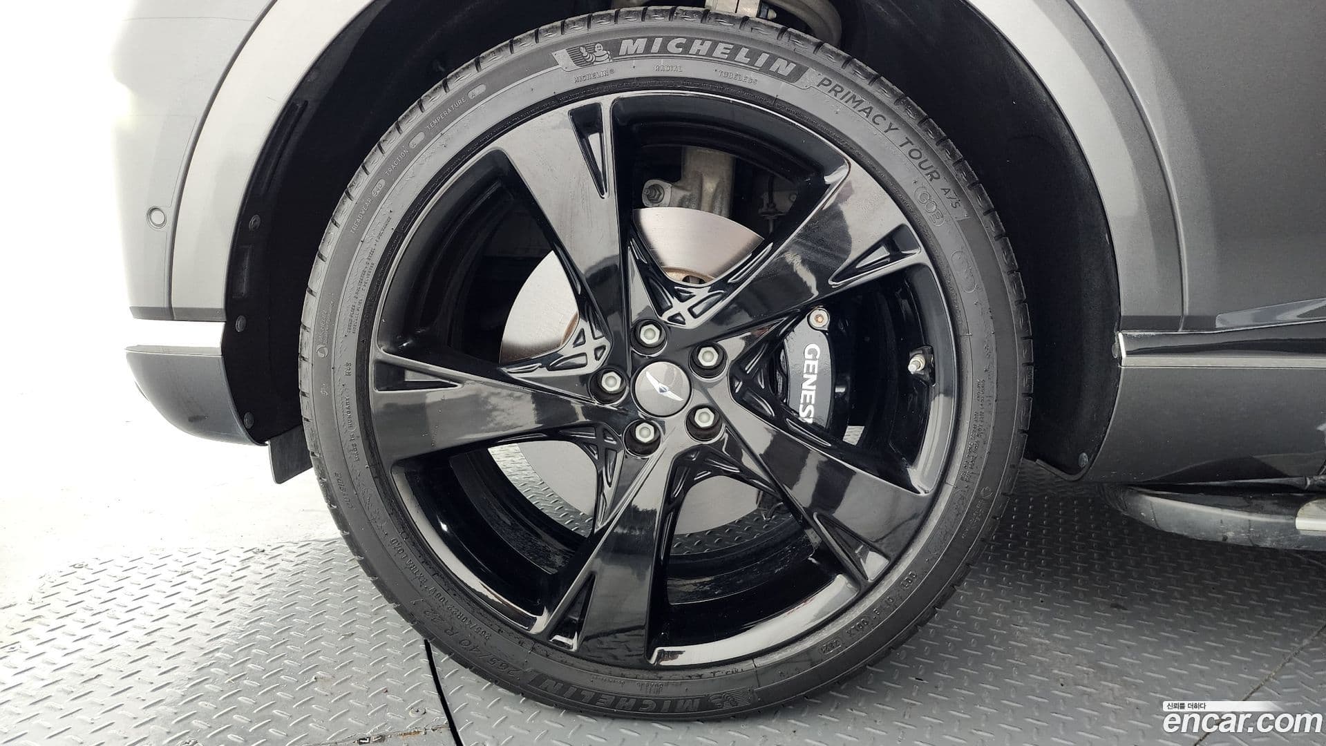 Main__Slider__Photo:GV80 Genesis 2022.3-4