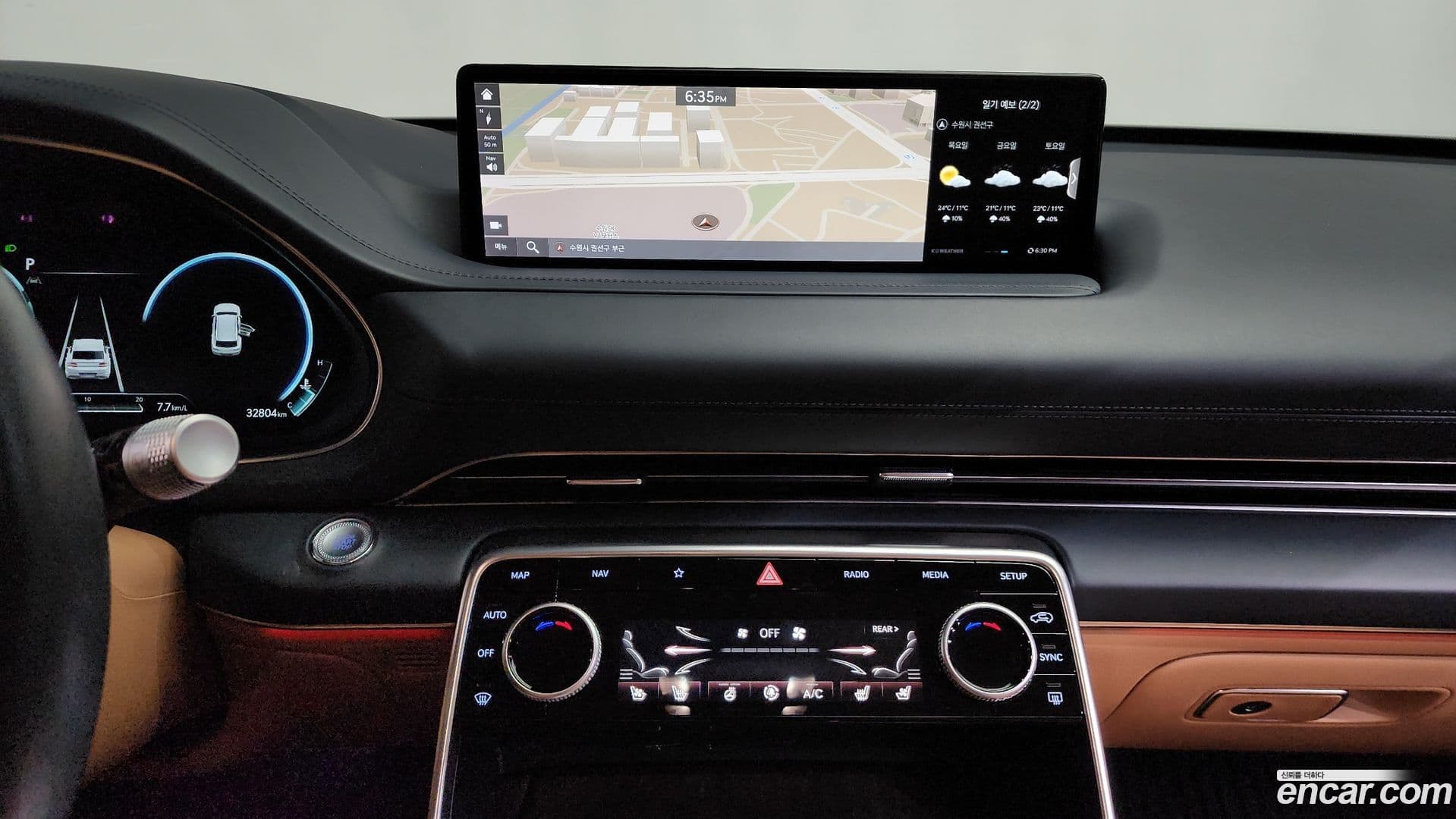 Main__Slider__Photo:GV80 Genesis 2022.3-12