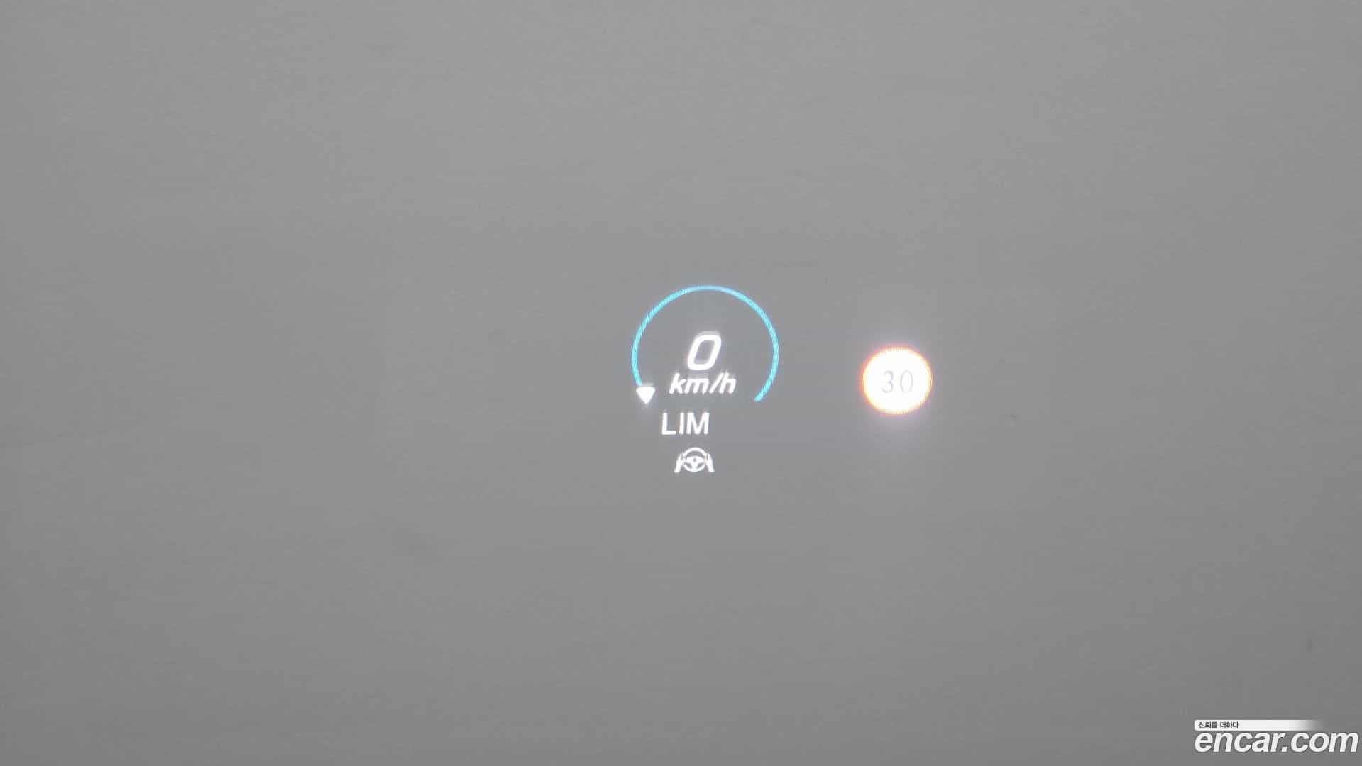 E-Class Mercedes-Benz 2022.4-OPTION-021