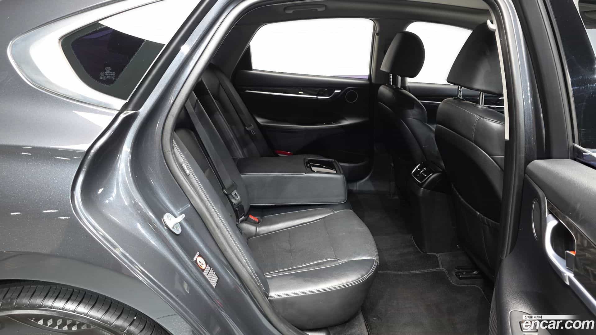 Grandeur Hyundai 2017.3-OPTION-015