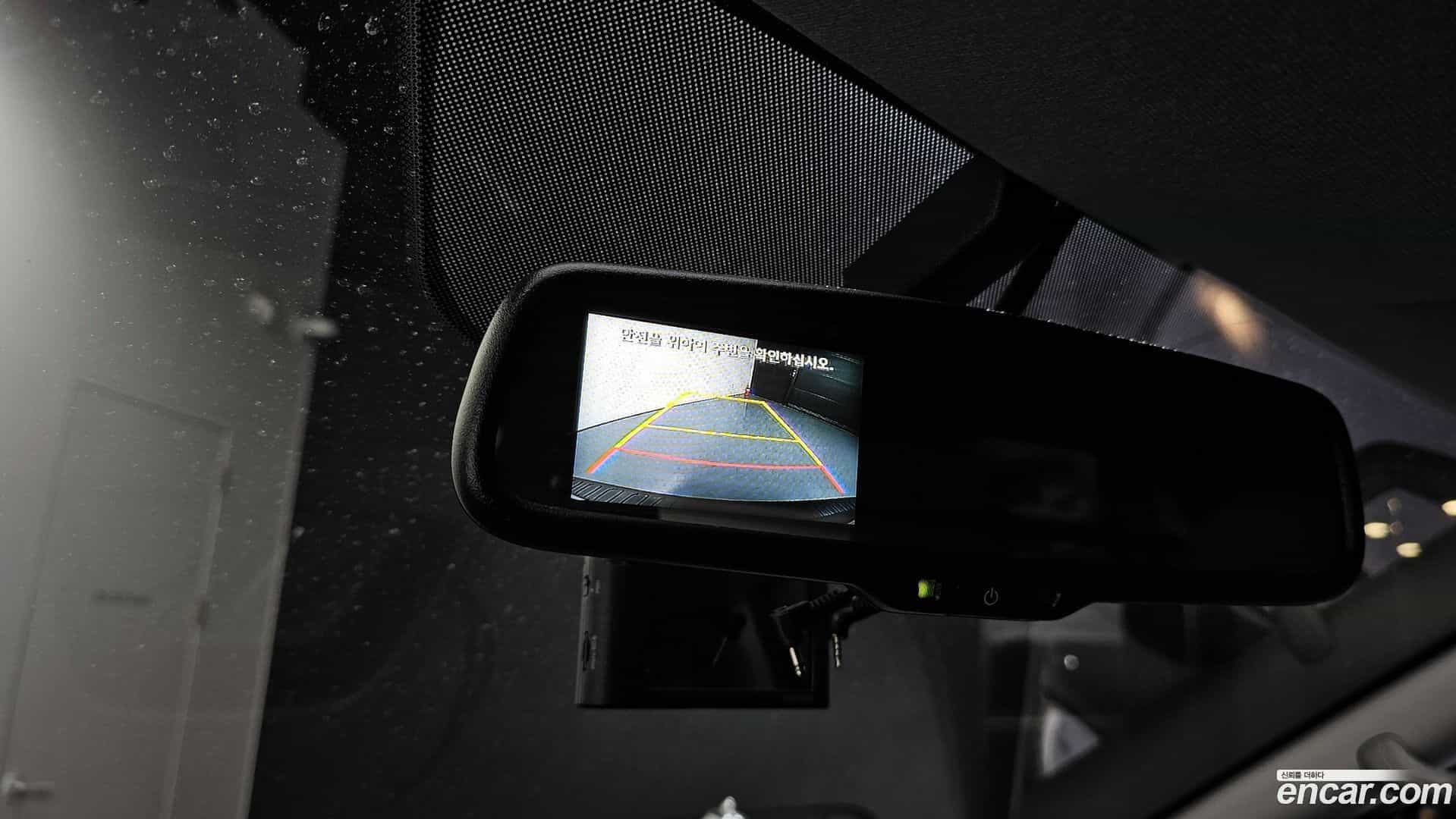 Starex Hyundai 2020.9-OPTION-019