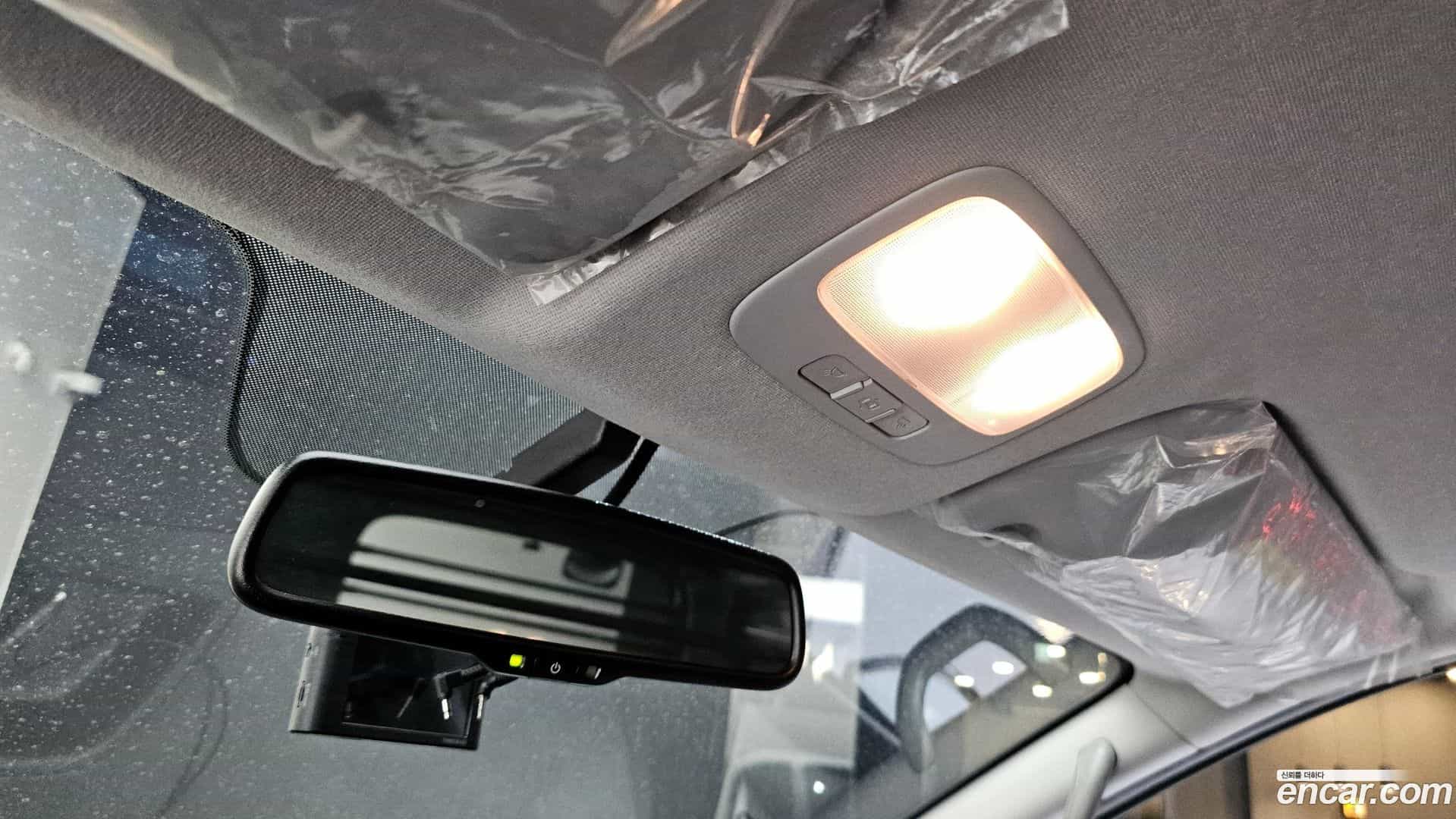 Starex Hyundai 2020.9-OPTION-021
