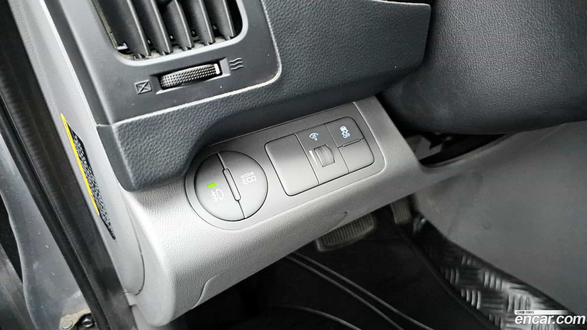 Starex Hyundai 2020.9-OPTION-041