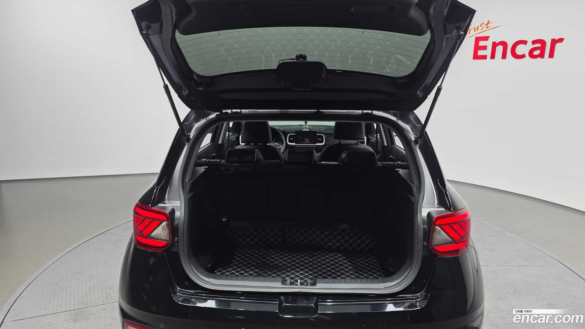 Venue Hyundai 2021.0-OPTION-024