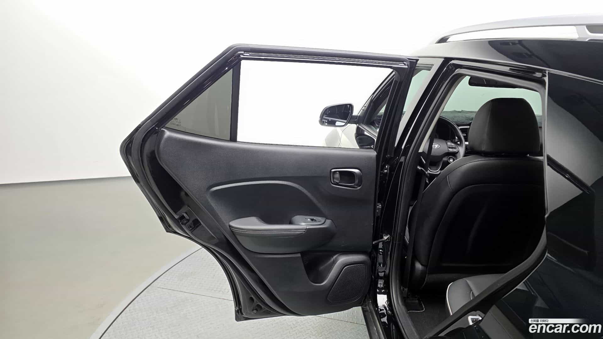 Venue Hyundai 2021.0-INNER-035