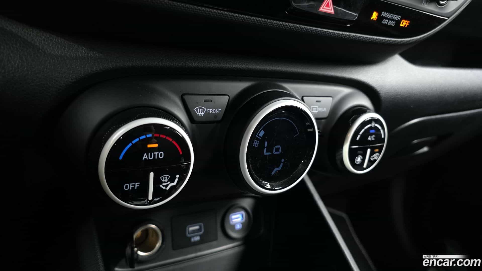Venue Hyundai 2021.0-OPTION-044