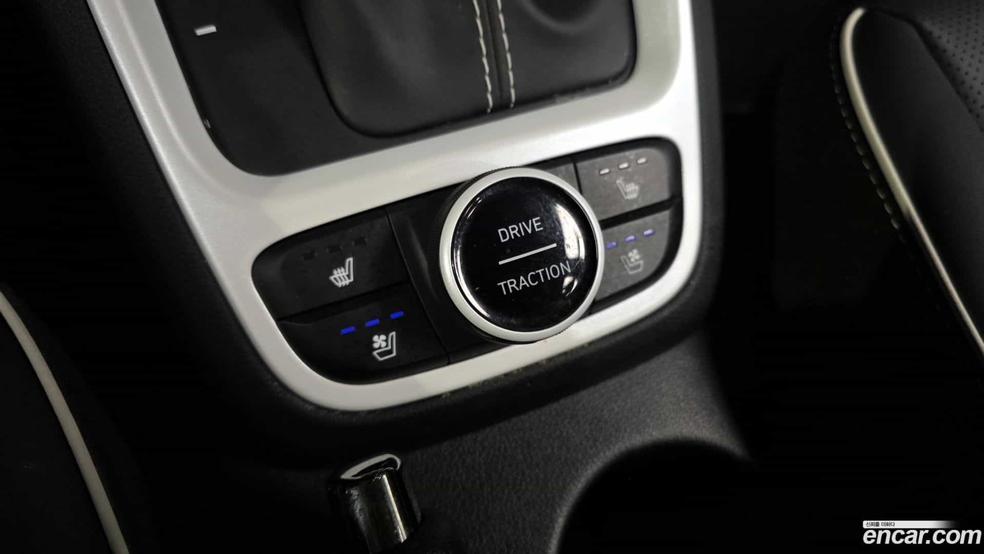 Venue Hyundai 2021.0-OPTION-050