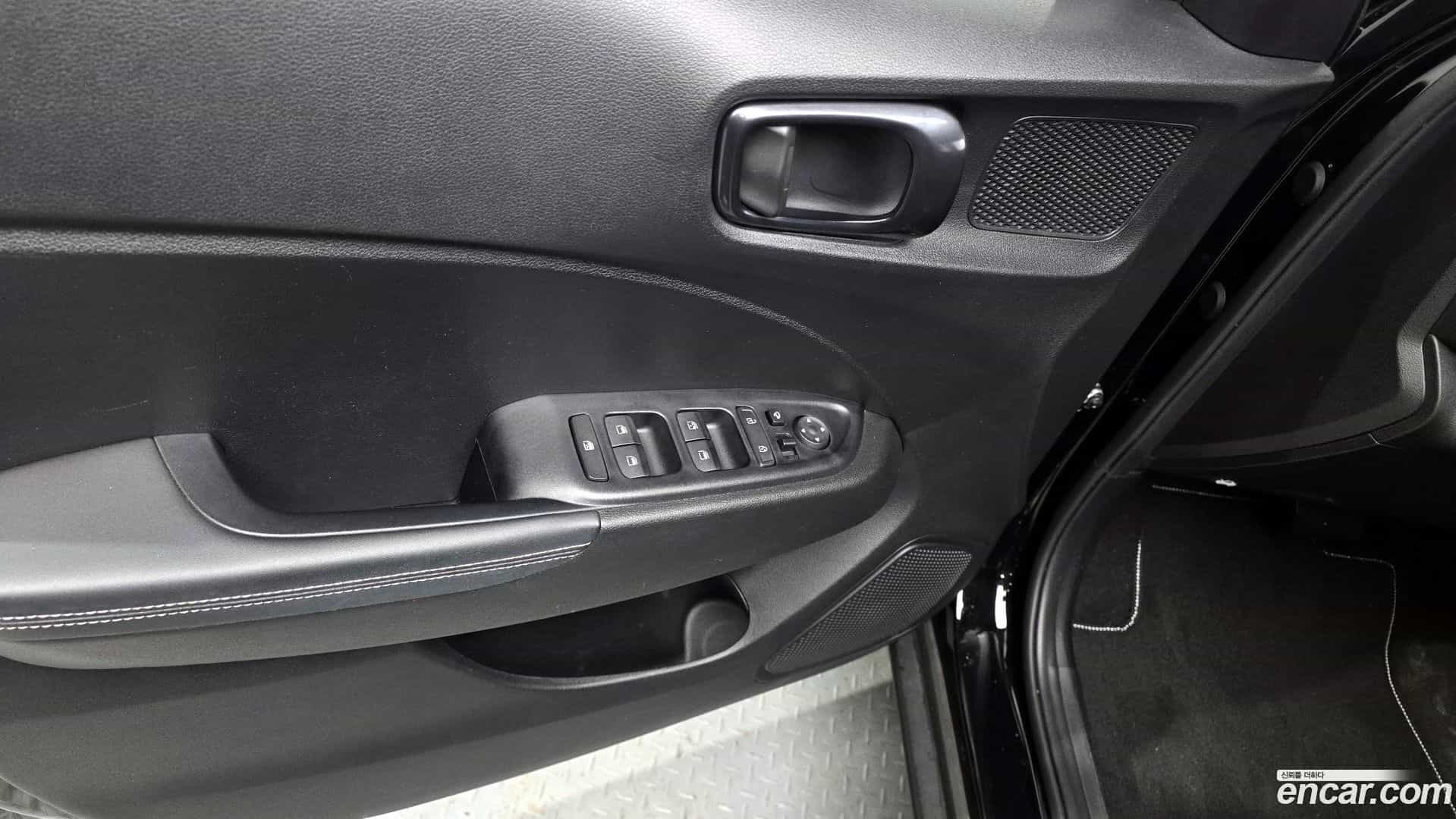 Venue Hyundai 2021.0-OPTION-051