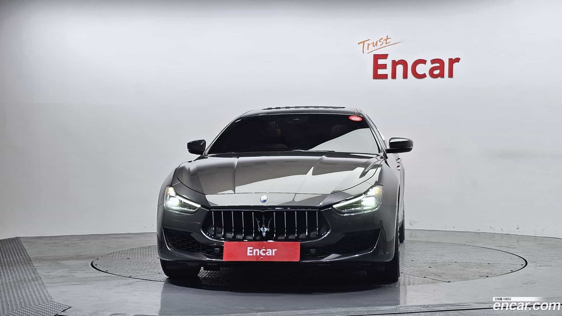 Ghibli Maserati 2020.11-OUTER-001