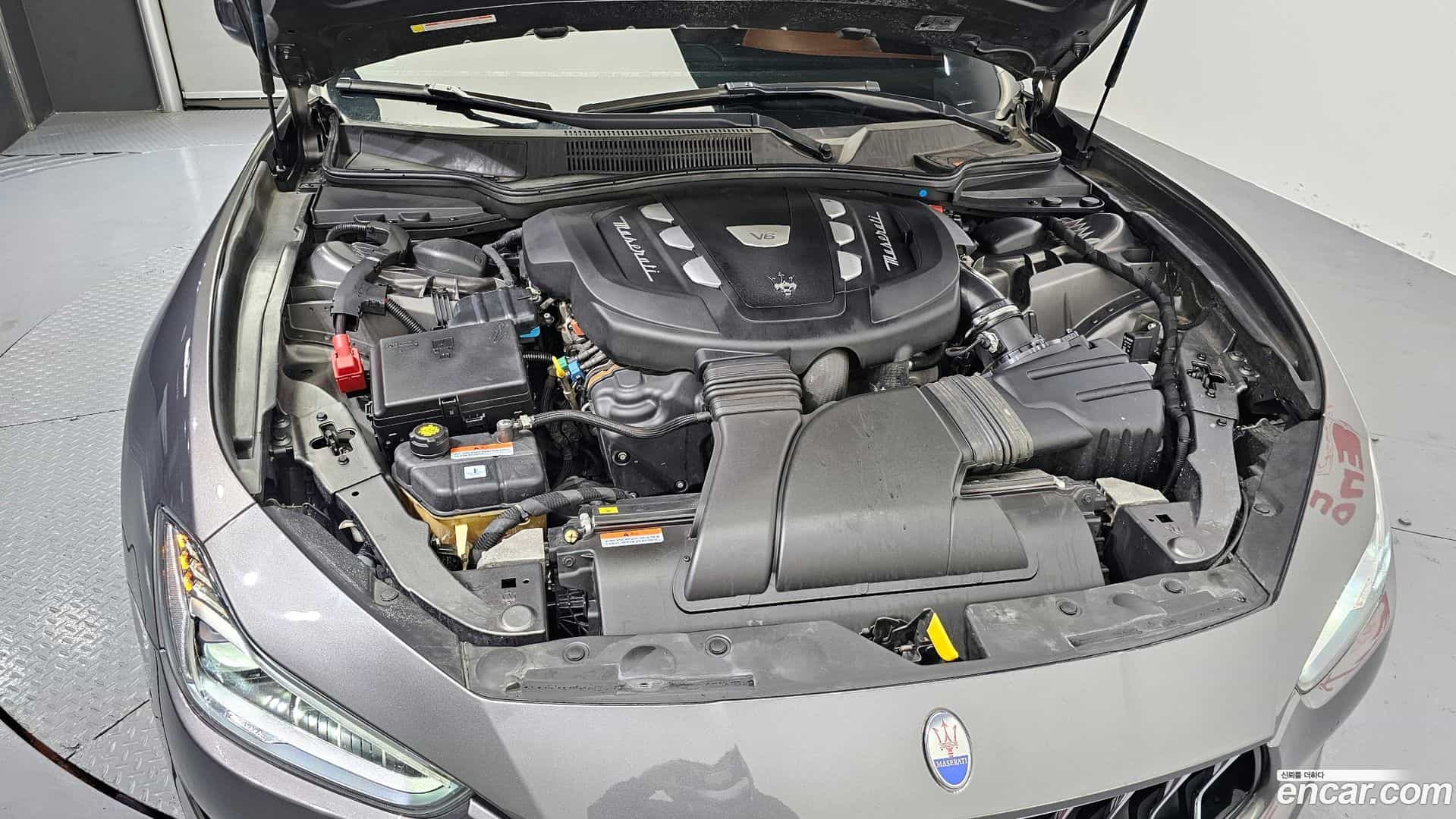 Ghibli Maserati 2020.11-OUTER-006