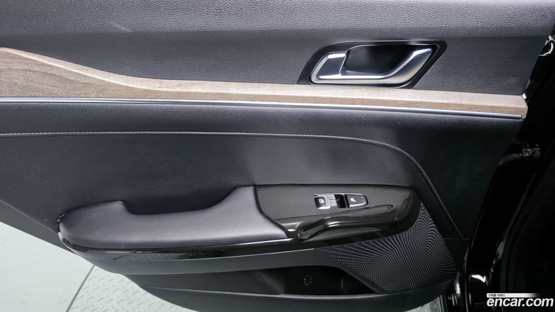 K5 Kia 2023.2-INNER-035