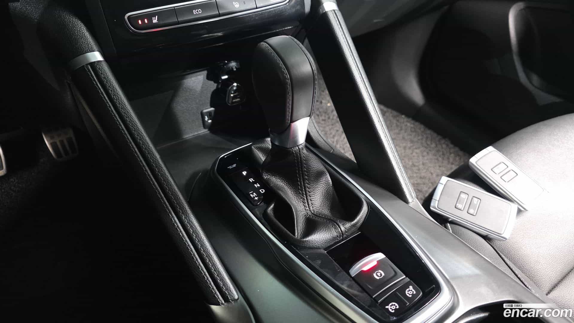 QM6 Renault Korea 2019.9-INNER-009