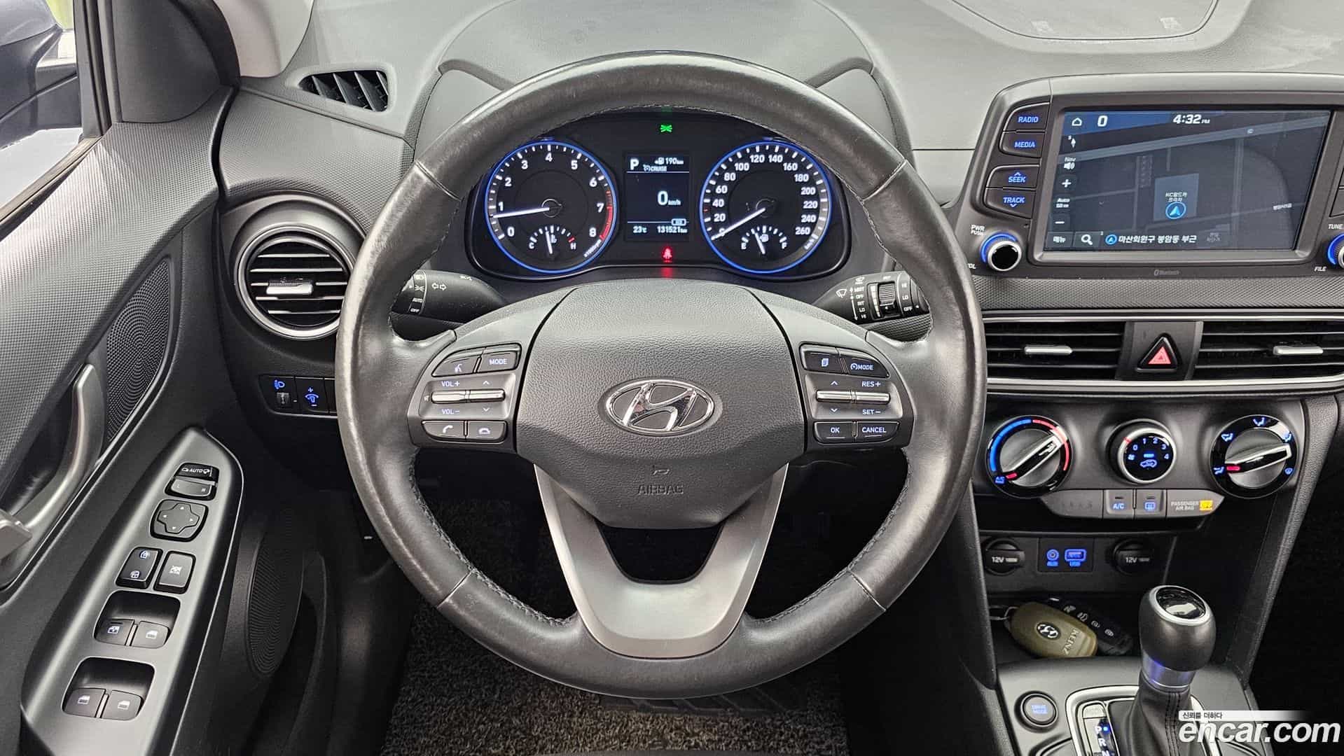 Kona Hyundai 2018.7-OPTION-017