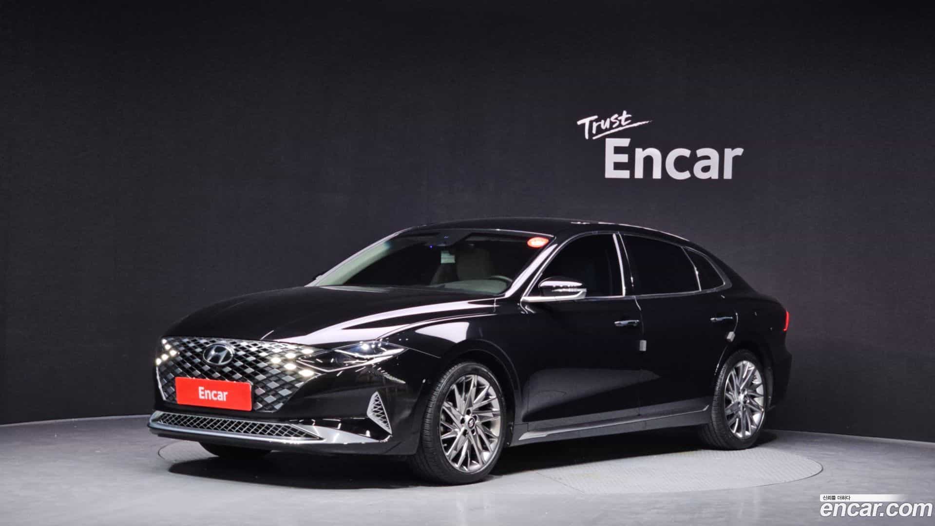 Grandeur Hyundai 2022.6-OUTER-001