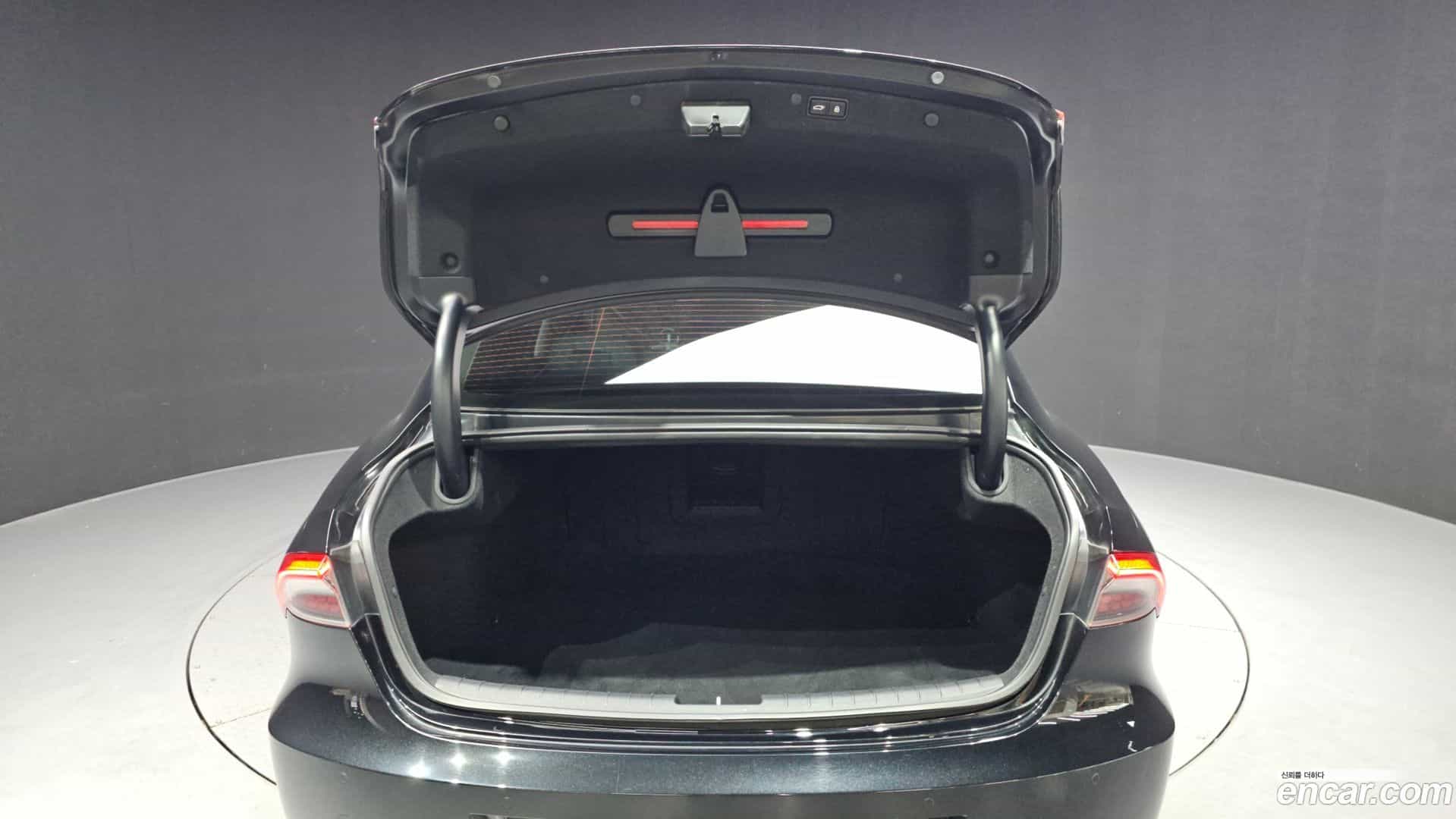 Grandeur Hyundai 2022.6-OPTION-024