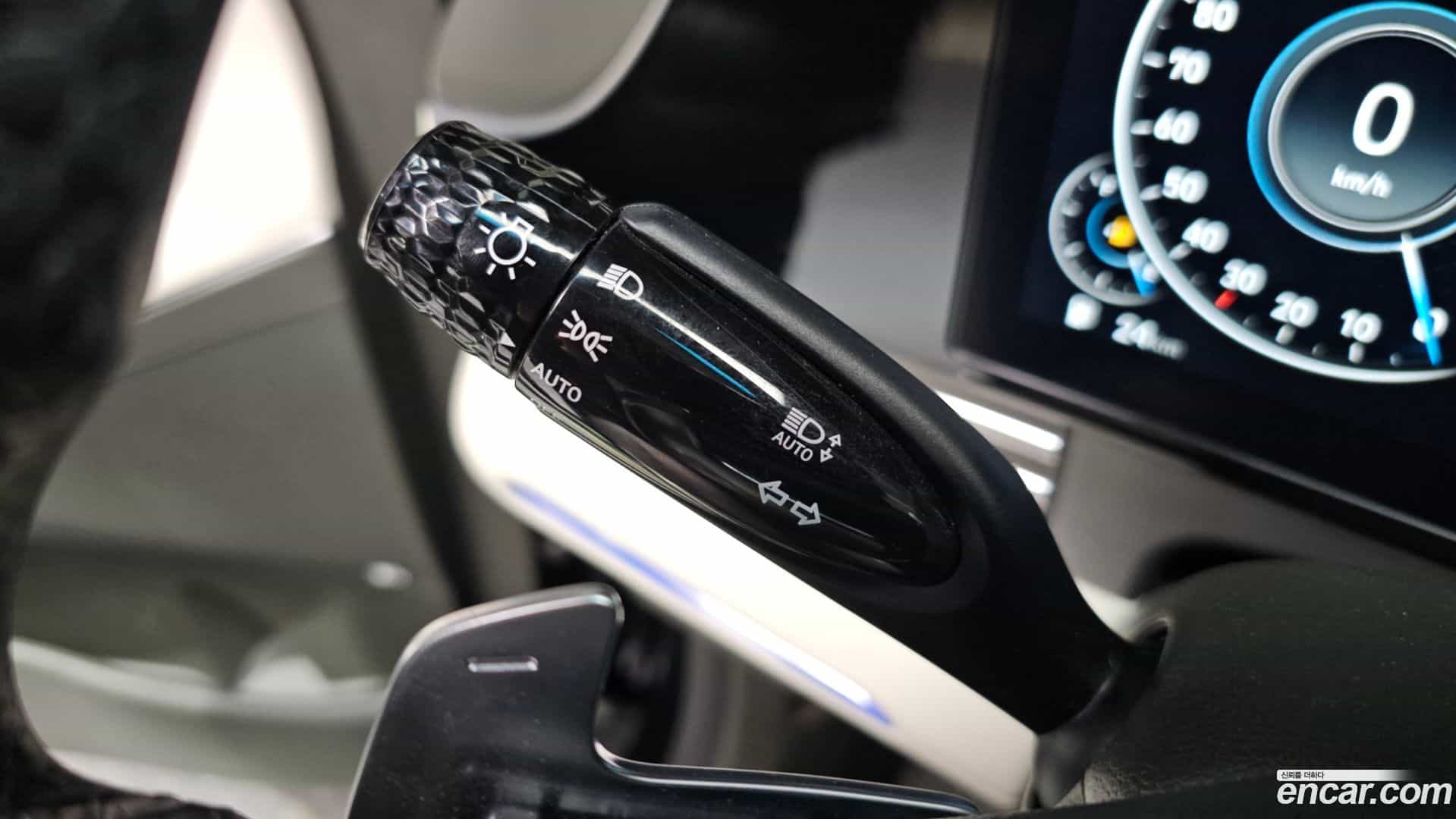 Grandeur Hyundai 2022.6-OPTION-041