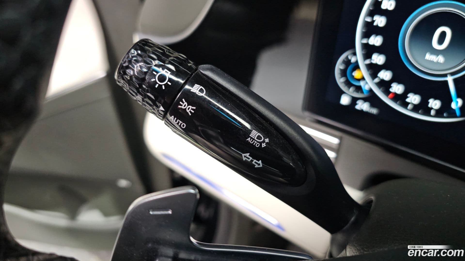 Main__Slider__Photo:Grandeur Hyundai 2022.6-27