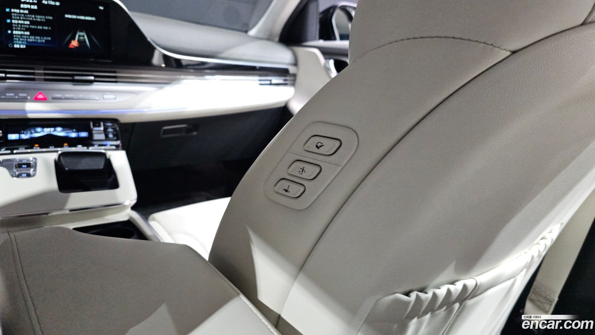 Main__Slider__Photo:Grandeur Hyundai 2022.6-29