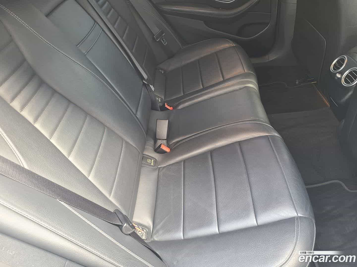 E-Class Mercedes-Benz 2019.8-OPTION-016