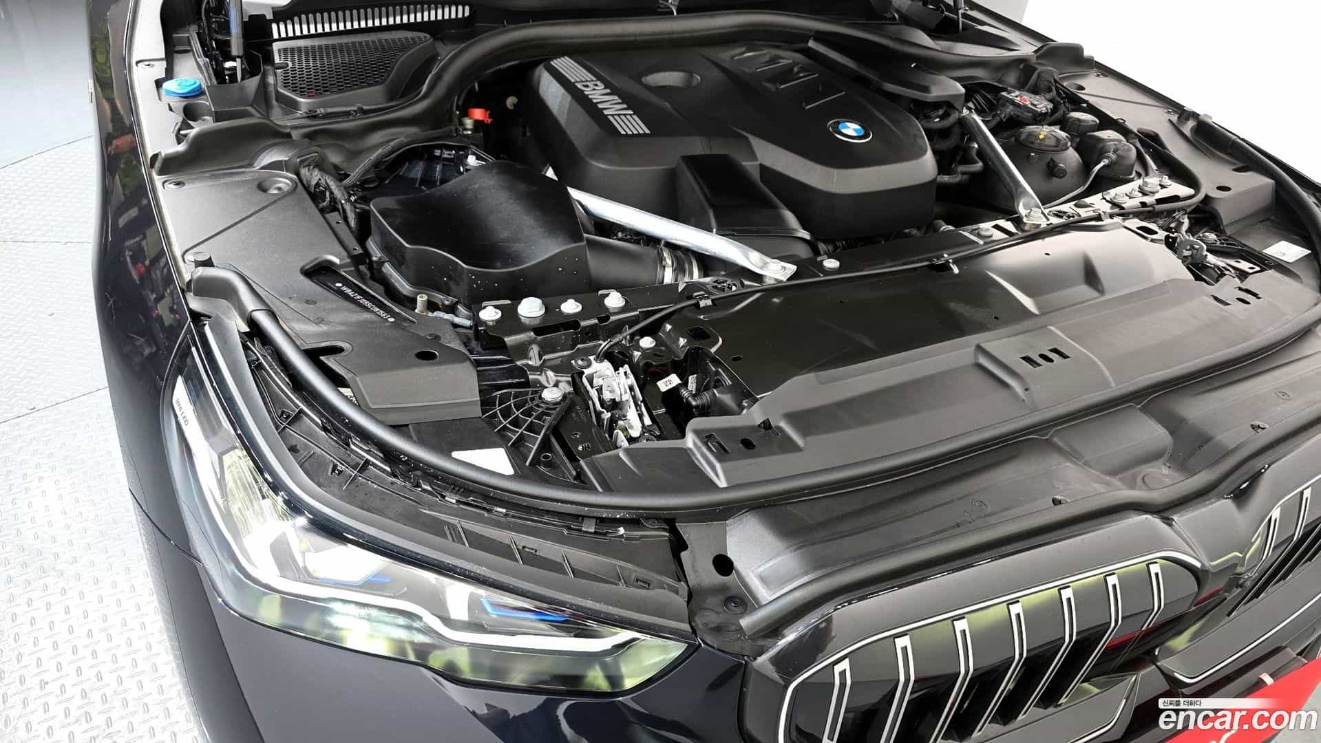 5-Series BMW 2025.5-OUTER-006