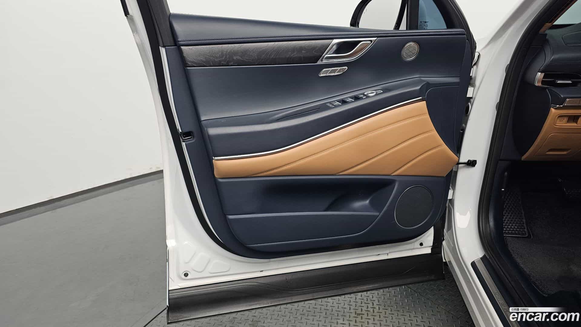 GV80 Genesis 2021.6-INNER-034