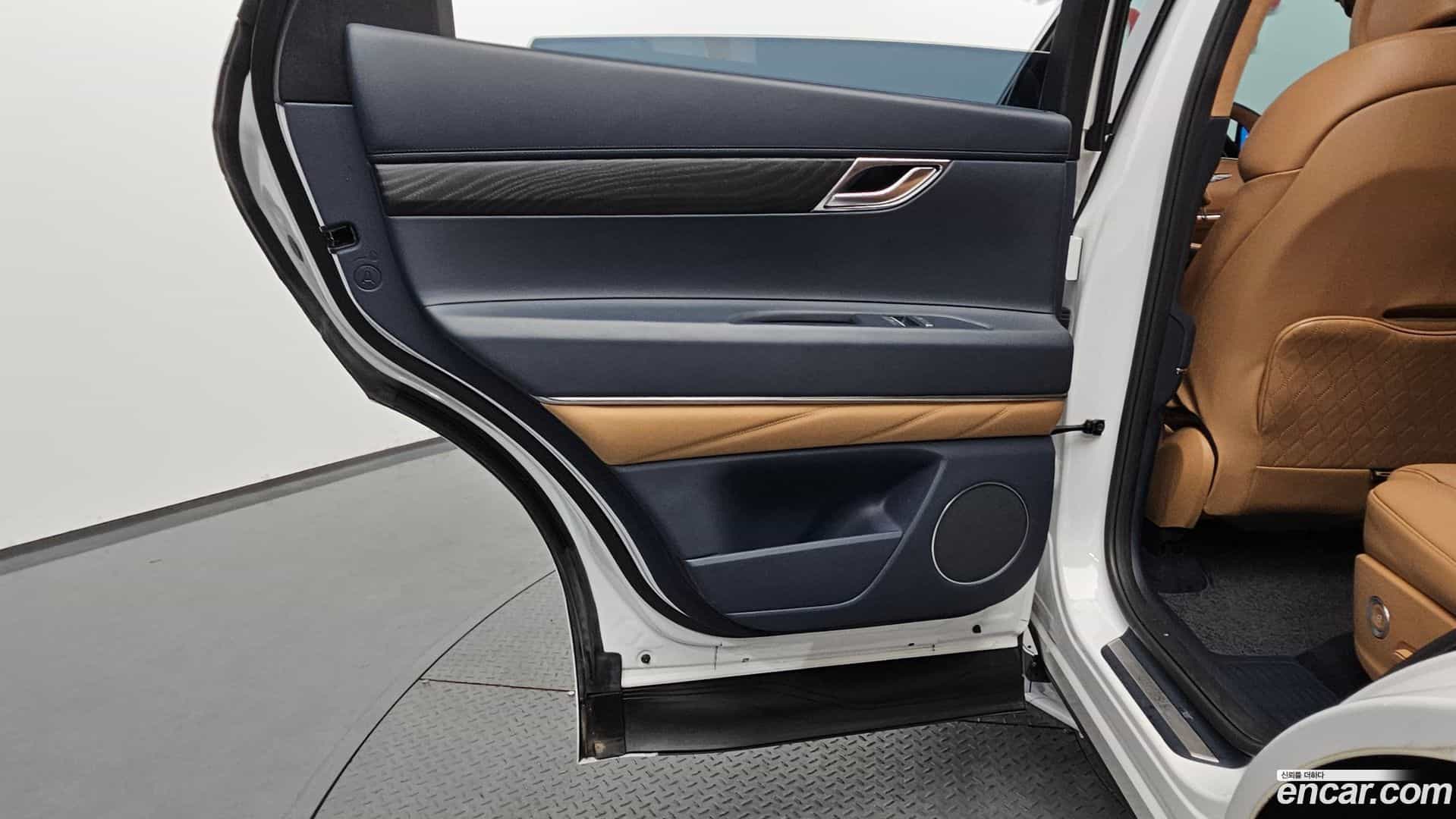 GV80 Genesis 2021.6-INNER-035